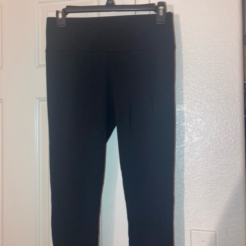 Black leggings